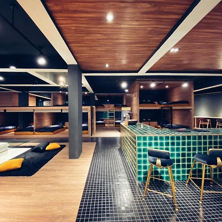 Perbed Hostel-Taichung Station Dış mekan fotoğraf