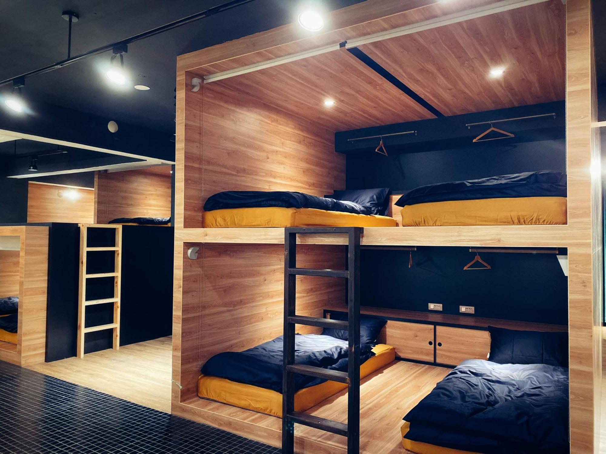 Perbed Hostel-Taichung Station Dış mekan fotoğraf